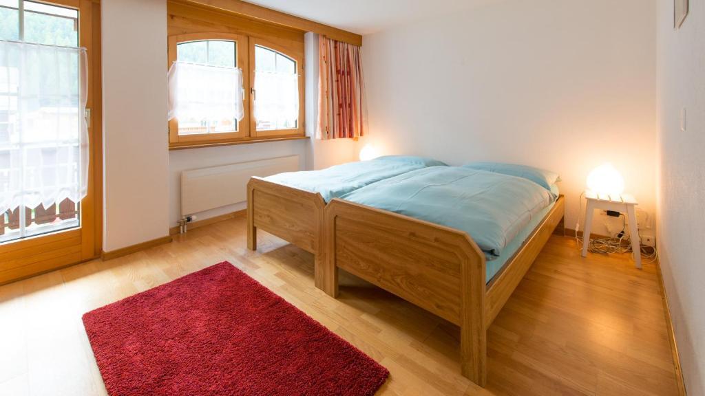 Haus Evita Saas-Grund Rum bild