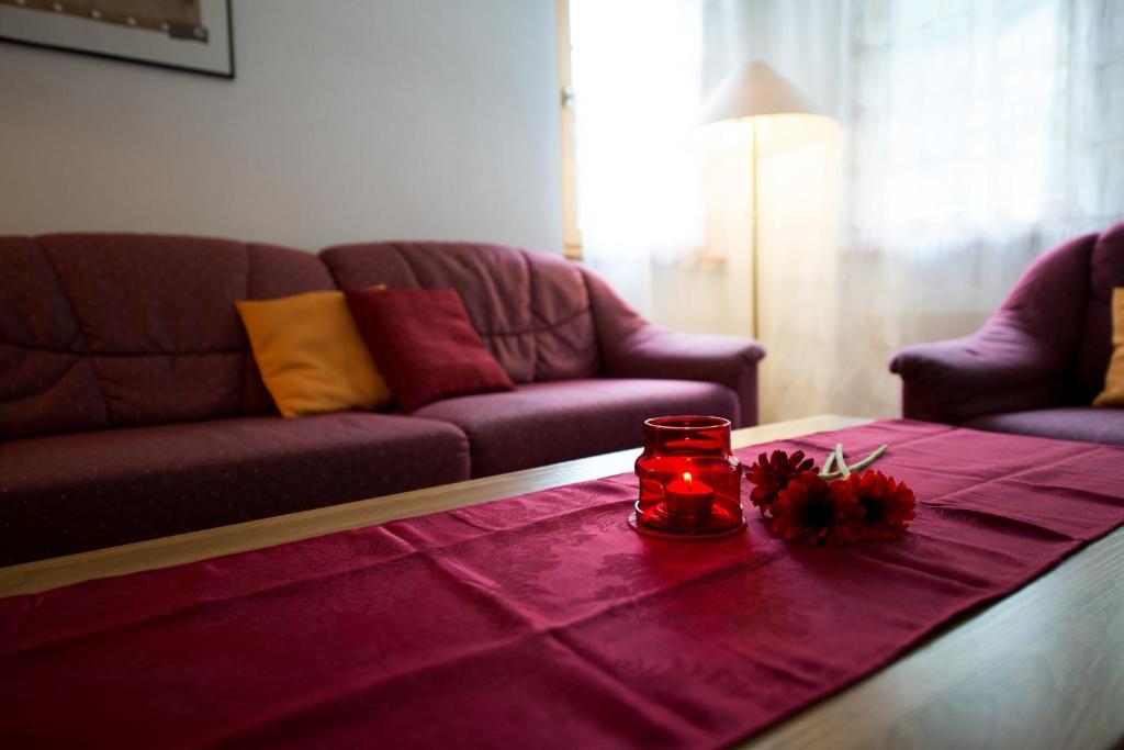 Haus Evita Saas-Grund Rum bild